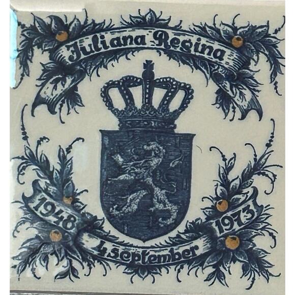 Vintage Juliana Regina 1948 to 1973 Blue And White Square Tile - Picture 2 of 5